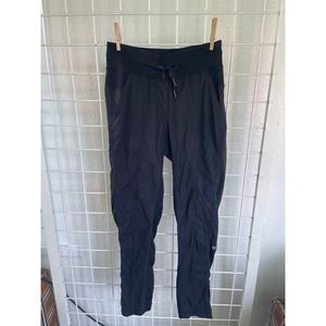 Lululemon Dance Studio Mid-rise Crop